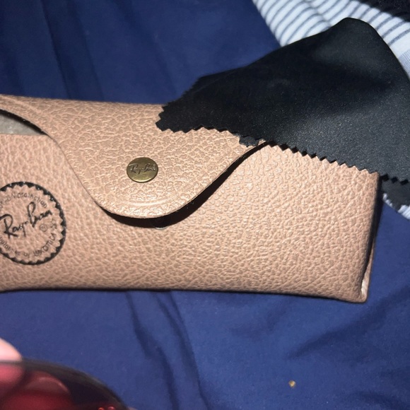 Men’s aviator singles was stainless steel with polarized frame. Rose tint frames - Picture 5 of 8